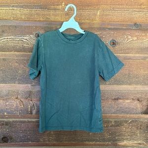 Circo gray shirt sleeve tee